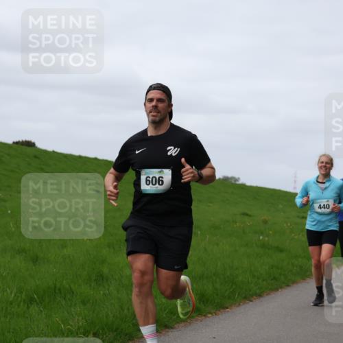 04.05.2025 - 8. Wedeler Halbmarathon Yannick Fuchs http://msf.ph/oto/7835871 04.05.2025 11:45:07 Laufen 606, 440, 70 meine-sportfotos.de