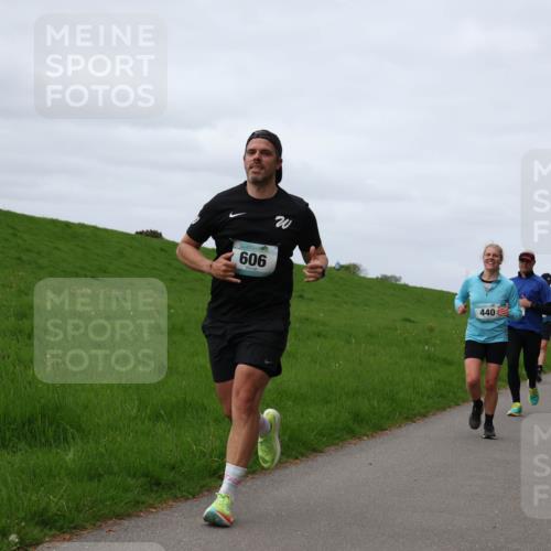 04.05.2025 - 8. Wedeler Halbmarathon Yannick Fuchs http://msf.ph/oto/7835885 04.05.2025 11:45:07 Laufen 606, 440, 1135 meine-sportfotos.de