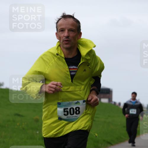 04.05.2025 - 8. Wedeler Halbmarathon Yannick Fuchs http://msf.ph/oto/7835890 04.05.2025 11:23:36 Laufen 508 meine-sportfotos.de