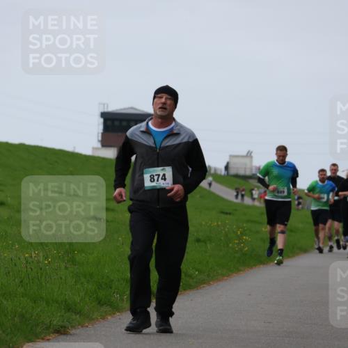 04.05.2025 - 8. Wedeler Halbmarathon Yannick Fuchs http://msf.ph/oto/7835908 04.05.2025 11:23:39 Laufen 874, 118, 889 meine-sportfotos.de