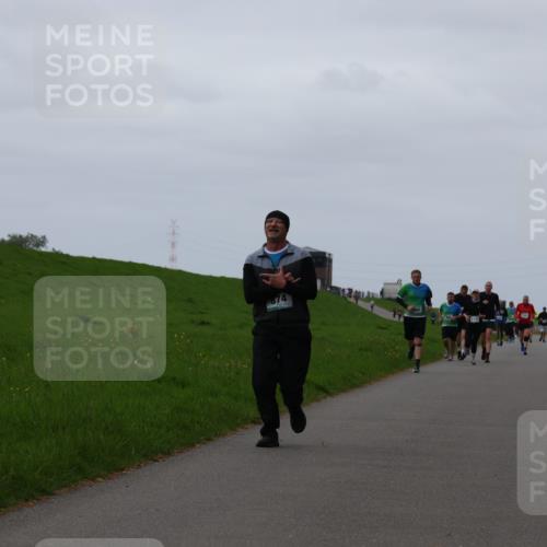 04.05.2025 - 8. Wedeler Halbmarathon Yannick Fuchs http://msf.ph/oto/7835918 04.05.2025 11:23:41 Laufen 874 meine-sportfotos.de