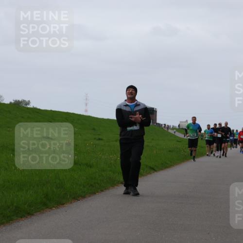 04.05.2025 - 8. Wedeler Halbmarathon Yannick Fuchs http://msf.ph/oto/7835924 04.05.2025 11:23:41 Laufen  meine-sportfotos.de