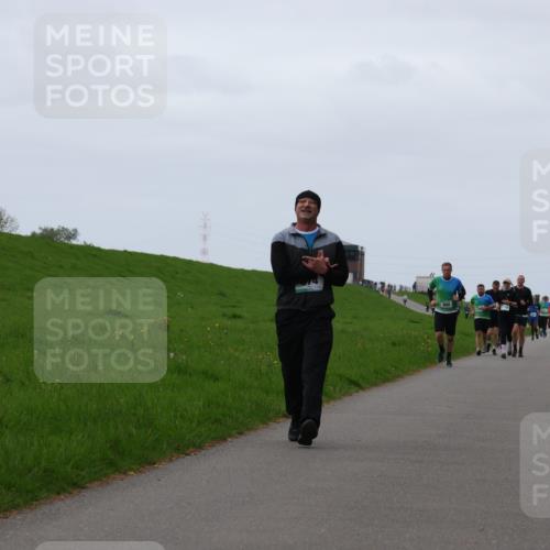 04.05.2025 - 8. Wedeler Halbmarathon Yannick Fuchs http://msf.ph/oto/7835927 04.05.2025 11:23:41 Laufen 889 meine-sportfotos.de