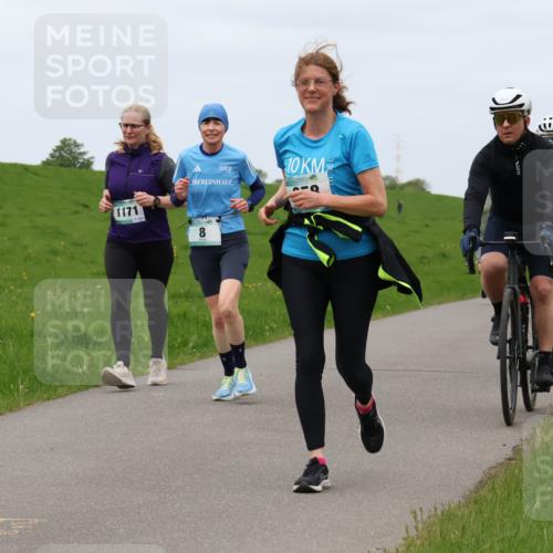 04.05.2025 - 8. Wedeler Halbmarathon Lena Gebhardt http://msf.ph/oto/7835946 04.05.2025 11:29:28 Laufen 1171, 136, 10, 8 meine-sportfotos.de
