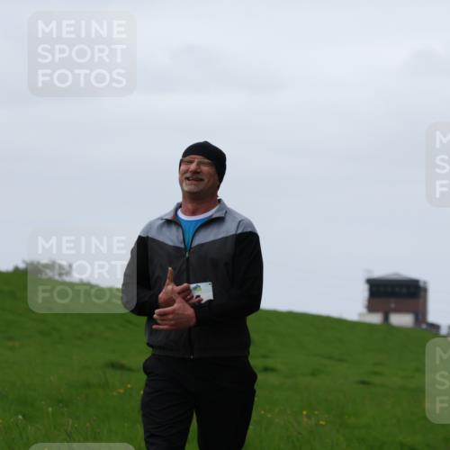 04.05.2025 - 8. Wedeler Halbmarathon Yannick Fuchs http://msf.ph/oto/7835970 04.05.2025 11:23:43 Laufen  meine-sportfotos.de