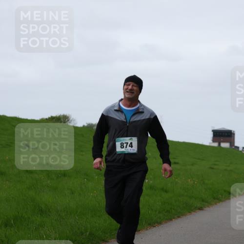 04.05.2025 - 8. Wedeler Halbmarathon Yannick Fuchs http://msf.ph/oto/7835990 04.05.2025 11:23:43 Laufen 874, 118 meine-sportfotos.de