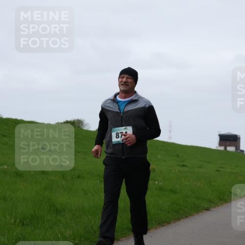 04.05.2025 - 8. Wedeler Halbmarathon Yannick Fuchs http://msf.ph/oto/7835997 04.05.2025 11:23:43 Laufen 874 meine-sportfotos.de