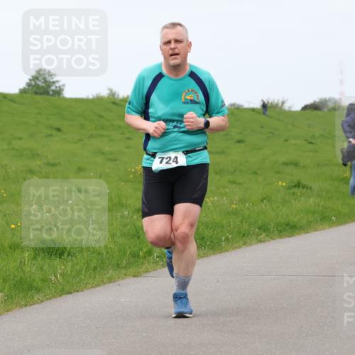 04.05.2025 - 8. Wedeler Halbmarathon Lena Gebhardt http://msf.ph/oto/7836005 04.05.2025 11:29:39 Laufen 724, 2014, 789 meine-sportfotos.de