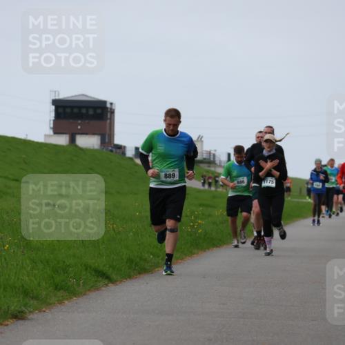 04.05.2025 - 8. Wedeler Halbmarathon Yannick Fuchs http://msf.ph/oto/7836016 04.05.2025 11:23:45 Laufen 889 meine-sportfotos.de