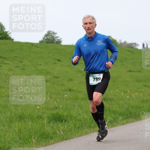 04.05.2025 - 8. Wedeler Halbmarathon Lena Gebhardt http://msf.ph/oto/7836034 04.05.2025 11:29:43 Laufen 277, 789 meine-sportfotos.de