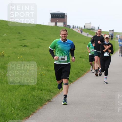 04.05.2025 - 8. Wedeler Halbmarathon Yannick Fuchs http://msf.ph/oto/7836039 04.05.2025 11:23:50 Laufen 889, 1175 meine-sportfotos.de