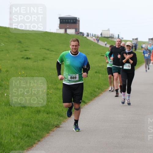 04.05.2025 - 8. Wedeler Halbmarathon Yannick Fuchs http://msf.ph/oto/7836048 04.05.2025 11:23:50 Laufen 889, 886, 1175, 1141 meine-sportfotos.de