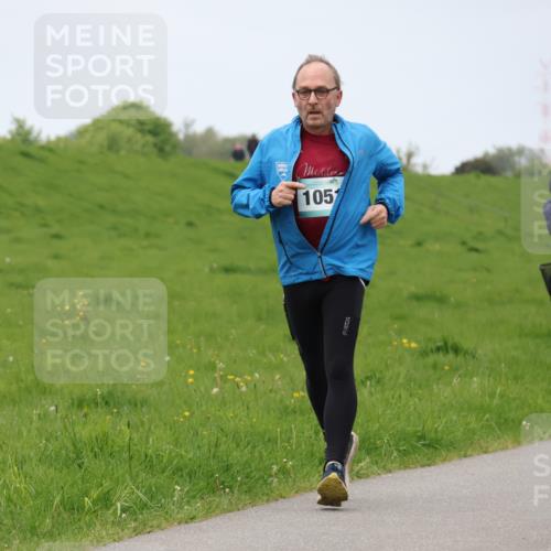 04.05.2025 - 8. Wedeler Halbmarathon Lena Gebhardt http://msf.ph/oto/7836050 04.05.2025 11:29:49 Laufen 105 meine-sportfotos.de