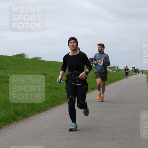 04.05.2025 - 8. Wedeler Halbmarathon Yannick Fuchs http://msf.ph/oto/7836051 04.05.2025 11:58:49 Laufen 272 meine-sportfotos.de