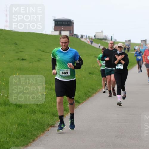 04.05.2025 - 8. Wedeler Halbmarathon Yannick Fuchs http://msf.ph/oto/7836057 04.05.2025 11:23:50 Laufen 8895, 88, 1175, 1141 meine-sportfotos.de