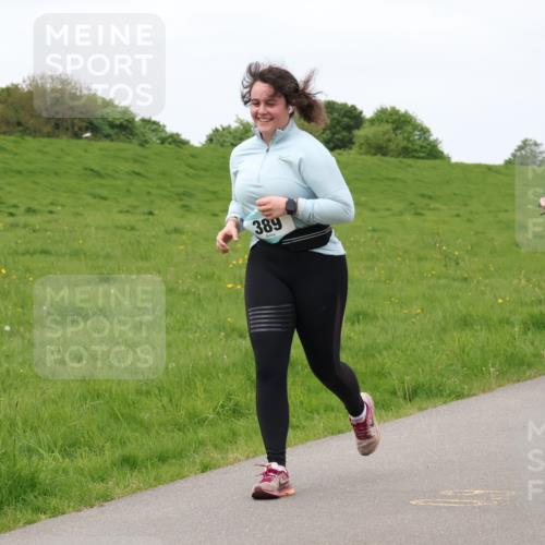 04.05.2025 - 8. Wedeler Halbmarathon Lena Gebhardt http://msf.ph/oto/7836146 04.05.2025 11:30:05 Laufen 389 meine-sportfotos.de