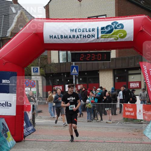 04.05.2025 - 8. Wedeler Halbmarathon Felixshl http://msf.ph/oto/7836150 04.05.2025 12:22:58 Ziel 595, 683, 1005 meine-sportfotos.de