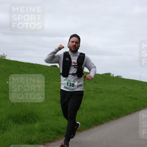 04.05.2025 - 8. Wedeler Halbmarathon Yannick Fuchs http://msf.ph/oto/7836161 04.05.2025 11:45:15 Laufen 138 meine-sportfotos.de