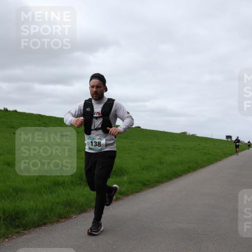 04.05.2025 - 8. Wedeler Halbmarathon Yannick Fuchs http://msf.ph/oto/7836200 04.05.2025 11:45:16 Laufen 138 meine-sportfotos.de