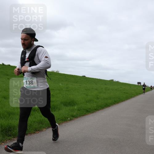 04.05.2025 - 8. Wedeler Halbmarathon Yannick Fuchs http://msf.ph/oto/7836217 04.05.2025 11:45:16 Laufen 138 meine-sportfotos.de