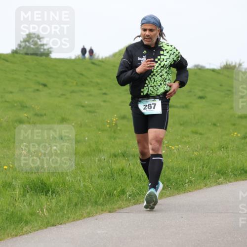 04.05.2025 - 8. Wedeler Halbmarathon Lena Gebhardt http://msf.ph/oto/7836291 04.05.2025 11:30:24 Laufen 267 meine-sportfotos.de