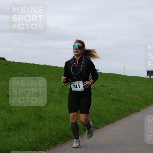 04.05.2025 - 8. Wedeler Halbmarathon Yannick Fuchs http://msf.ph/oto/7836309 04.05.2025 11:45:23 Laufen 741 meine-sportfotos.de