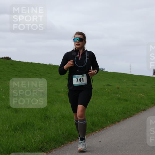 04.05.2025 - 8. Wedeler Halbmarathon Yannick Fuchs http://msf.ph/oto/7836317 04.05.2025 11:45:23 Laufen 741 meine-sportfotos.de