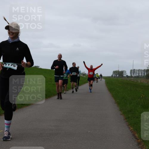 04.05.2025 - 8. Wedeler Halbmarathon Yannick Fuchs http://msf.ph/oto/7836326 04.05.2025 11:23:58 Laufen 175, 1141 meine-sportfotos.de