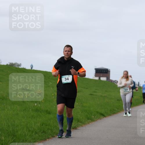 04.05.2025 - 8. Wedeler Halbmarathon Yannick Fuchs http://msf.ph/oto/7836388 04.05.2025 11:45:32 Laufen 34, 328 meine-sportfotos.de