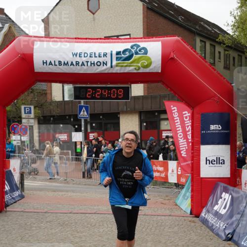 04.05.2025 - 8. Wedeler Halbmarathon Felixshl http://msf.ph/oto/7836477 04.05.2025 12:24:07 Ziel 239 meine-sportfotos.de