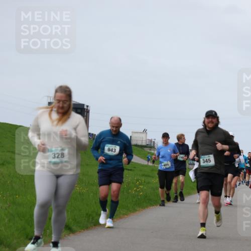 04.05.2025 - 8. Wedeler Halbmarathon Yannick Fuchs http://msf.ph/oto/7836480 04.05.2025 11:45:35 Laufen 943, 328, 148, 345, 605, 104 meine-sportfotos.de