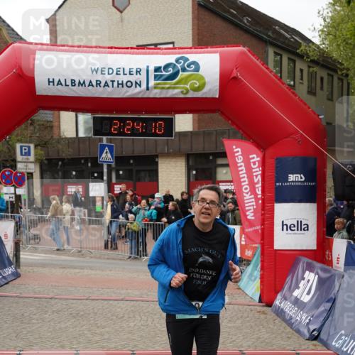 04.05.2025 - 8. Wedeler Halbmarathon Felixshl http://msf.ph/oto/7836516 04.05.2025 12:24:07 Ziel 239 meine-sportfotos.de