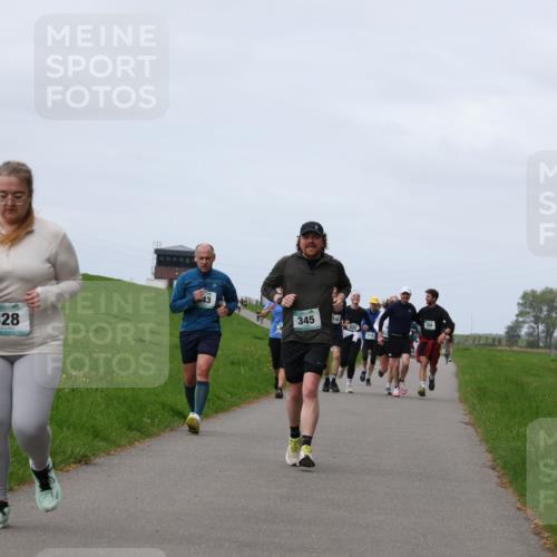 04.05.2025 - 8. Wedeler Halbmarathon Yannick Fuchs http://msf.ph/oto/7836519 04.05.2025 11:45:38 Laufen 43, 328, 345 meine-sportfotos.de
