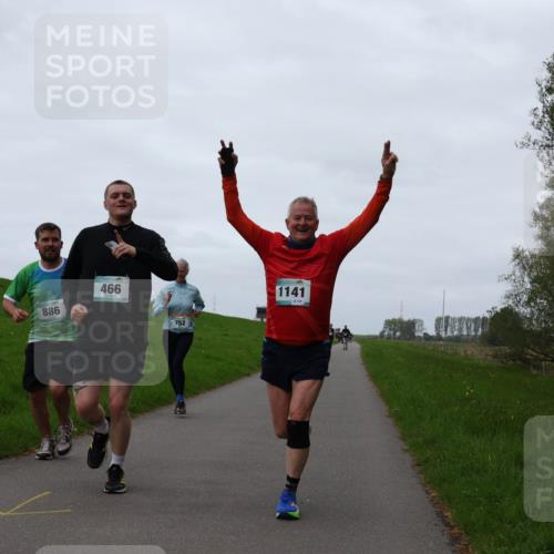 04.05.2025 - 8. Wedeler Halbmarathon Yannick Fuchs http://msf.ph/oto/7836528 04.05.2025 11:24:02 Laufen 886, 466, 3, 752, 1141 meine-sportfotos.de