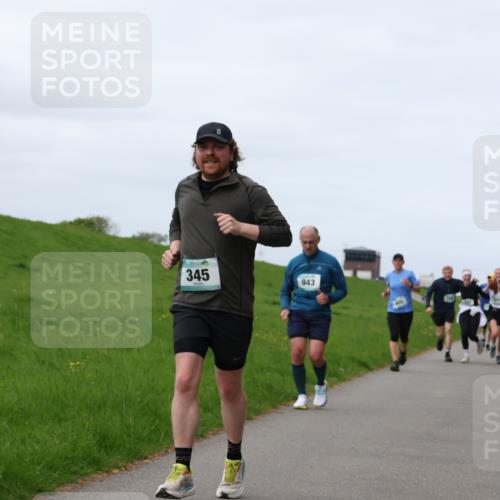 04.05.2025 - 8. Wedeler Halbmarathon Yannick Fuchs http://msf.ph/oto/7836587 04.05.2025 11:45:42 Laufen 345, 943 meine-sportfotos.de