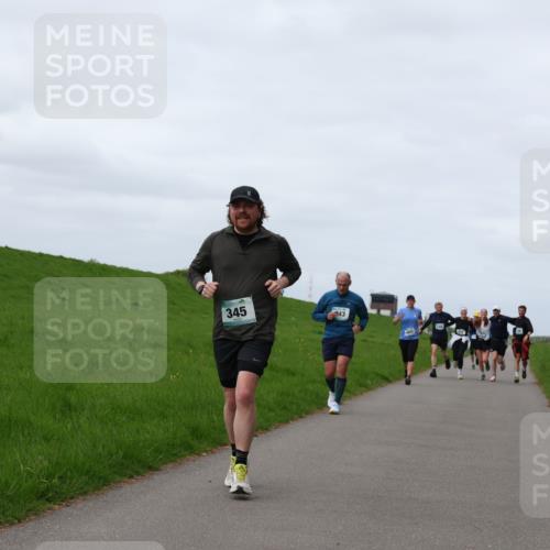 04.05.2025 - 8. Wedeler Halbmarathon Yannick Fuchs http://msf.ph/oto/7836610 04.05.2025 11:45:42 Laufen 345, 943 meine-sportfotos.de
