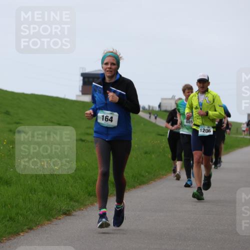 04.05.2025 - 8. Wedeler Halbmarathon Yannick Fuchs http://msf.ph/oto/7836636 04.05.2025 11:24:06 Laufen 164, 885, 1206 meine-sportfotos.de