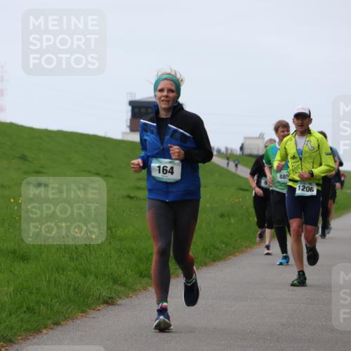 04.05.2025 - 8. Wedeler Halbmarathon Yannick Fuchs http://msf.ph/oto/7836642 04.05.2025 11:24:06 Laufen 164, 885, 1206 meine-sportfotos.de