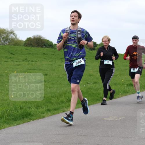 04.05.2025 - 8. Wedeler Halbmarathon Lena Gebhardt http://msf.ph/oto/7836719 04.05.2025 11:31:46 Laufen 395, 36, 314, 527 meine-sportfotos.de