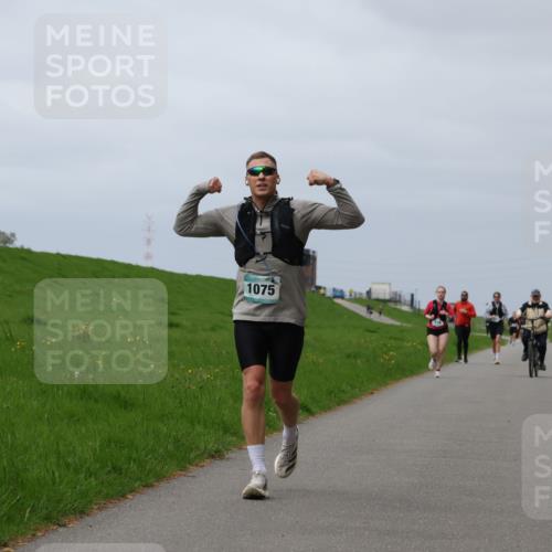 04.05.2025 - 8. Wedeler Halbmarathon Yannick Fuchs http://msf.ph/oto/7836786 04.05.2025 11:59:51 Laufen 1075 meine-sportfotos.de