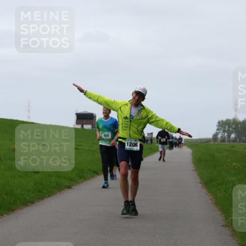 04.05.2025 - 8. Wedeler Halbmarathon Yannick Fuchs http://msf.ph/oto/7836789 04.05.2025 11:24:10 Laufen 64, 885, 1206 meine-sportfotos.de