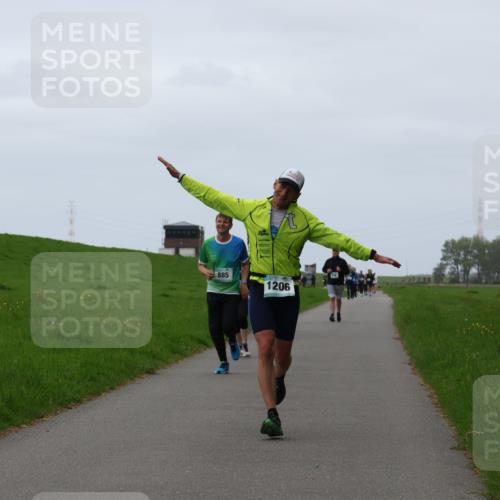 04.05.2025 - 8. Wedeler Halbmarathon Yannick Fuchs http://msf.ph/oto/7836798 04.05.2025 11:24:10 Laufen 885, 1206 meine-sportfotos.de