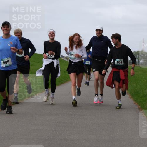 04.05.2025 - 8. Wedeler Halbmarathon Yannick Fuchs http://msf.ph/oto/7836828 04.05.2025 11:45:47 Laufen 605, 232, 928, 216, 104 meine-sportfotos.de