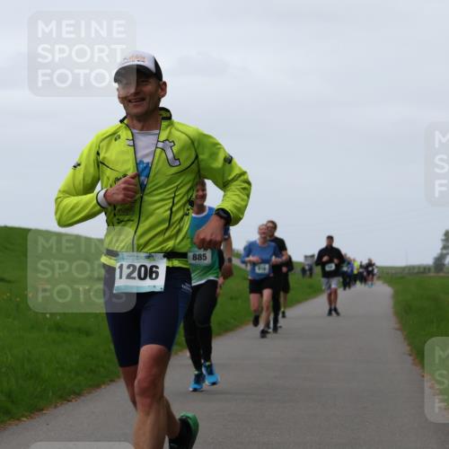 04.05.2025 - 8. Wedeler Halbmarathon Yannick Fuchs http://msf.ph/oto/7836845 04.05.2025 11:24:12 Laufen 1206, 885 meine-sportfotos.de