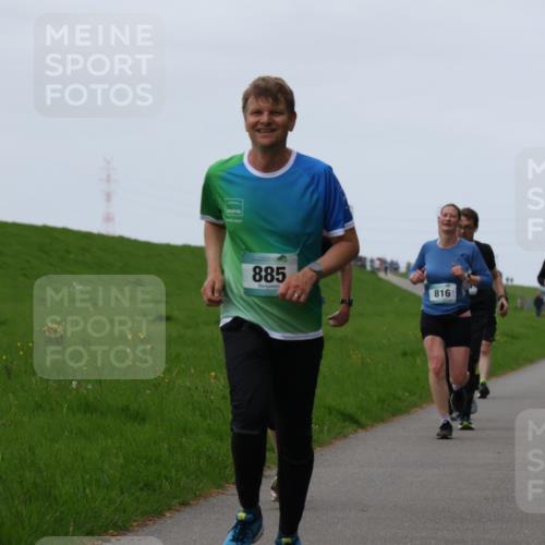 04.05.2025 - 8. Wedeler Halbmarathon Yannick Fuchs http://msf.ph/oto/7836860 04.05.2025 11:24:13 Laufen 885, 816 meine-sportfotos.de