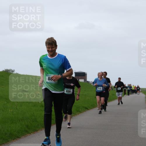 04.05.2025 - 8. Wedeler Halbmarathon Yannick Fuchs http://msf.ph/oto/7836881 04.05.2025 11:24:14 Laufen 88, 930, 816 meine-sportfotos.de