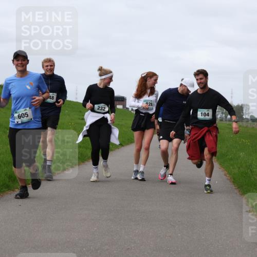 04.05.2025 - 8. Wedeler Halbmarathon Yannick Fuchs http://msf.ph/oto/7836882 04.05.2025 11:45:48 Laufen 605, 48, 232, 928, 104 meine-sportfotos.de