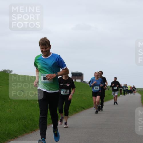 04.05.2025 - 8. Wedeler Halbmarathon Yannick Fuchs http://msf.ph/oto/7836883 04.05.2025 11:24:14 Laufen 88, 930, 8165 meine-sportfotos.de