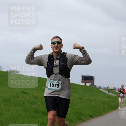 04.05.2025 - 8. Wedeler Halbmarathon Yannick Fuchs http://msf.ph/oto/7836884 04.05.2025 11:59:53 Laufen 1075 meine-sportfotos.de