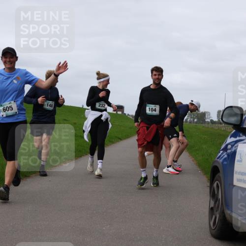 04.05.2025 - 8. Wedeler Halbmarathon Yannick Fuchs http://msf.ph/oto/7836937 04.05.2025 11:45:49 Laufen 148, 232, 605, 104 meine-sportfotos.de